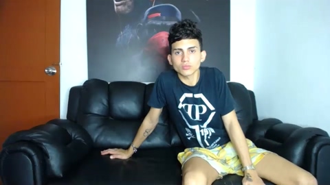 cutehornymax  13-04-2023
